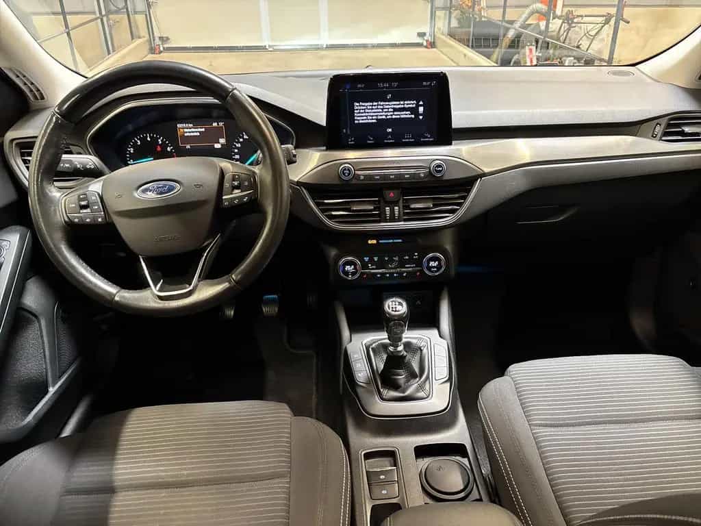 Ford Focus 1.0 EcoBoost Turnier Titanium 04/2019-photo-13