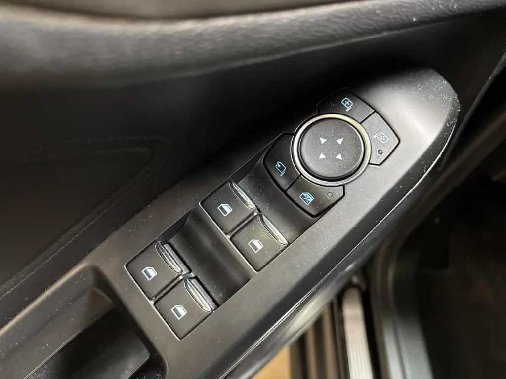 Ford Focus 1.0 EcoBoost Turnier Titanium 04/2019-photo-19