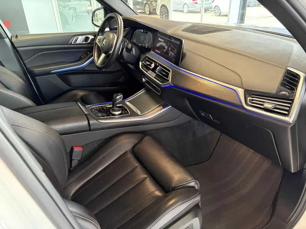 BMW X5 xDrive 30 d M Sport · Gestik · Luft · 360° · 02/2020-photo-16