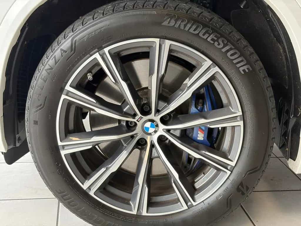 BMW X5 xDrive 30 d M Sport · Gestik · Luft · 360° · 02/2020-photo-32