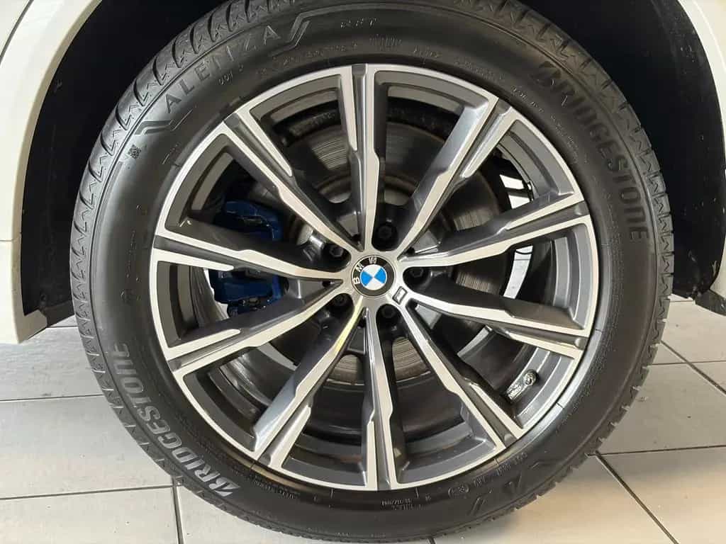 BMW X5 xDrive 30 d M Sport · Gestik · Luft · 360° · 02/2020-photo-33