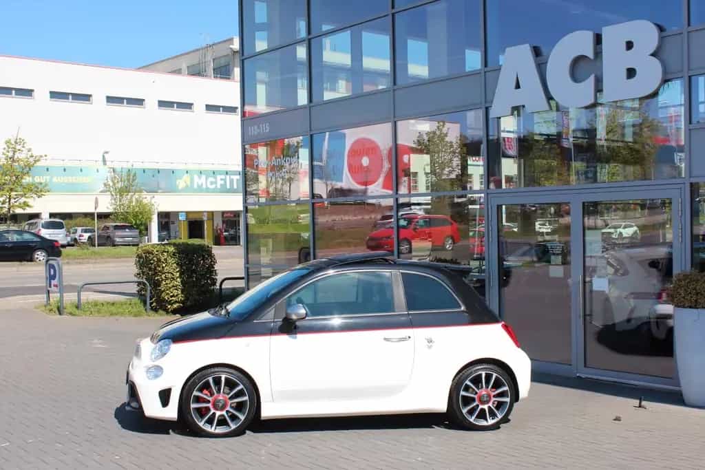 Abarth 595 Turismo 1.4 T-Jet Leder Pano Navi Digital 12/2021-photo-2