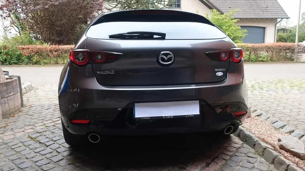 Mazda 3 / 186 PS /Leder/Design-P. 8-f.Bereif. a. Alu 04/2023-photo-6