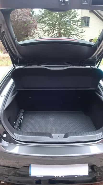 Mazda 3 / 186 PS /Leder/Design-P. 8-f.Bereif. a. Alu 04/2023-photo-7