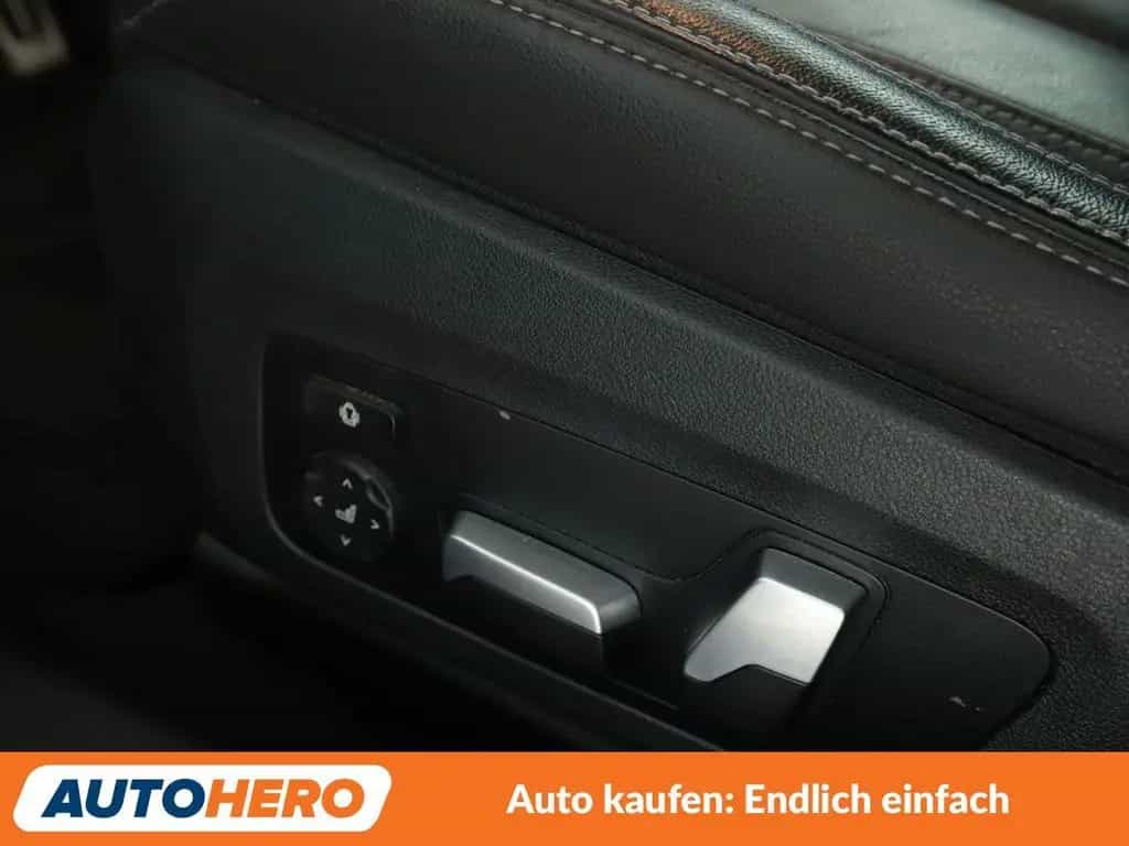 BMW 320 3er 320d M Sport Aut.*NAVI*LED*TEMPO*PDC*SHZ* 01/2021-photo-30