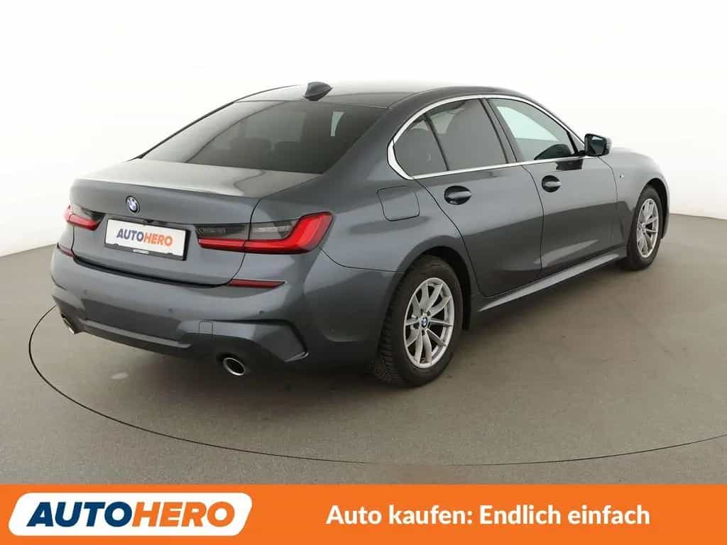 BMW 320 3er 320d M Sport Aut.*NAVI*LED*TEMPO*PDC*SHZ* 01/2021-photo-5