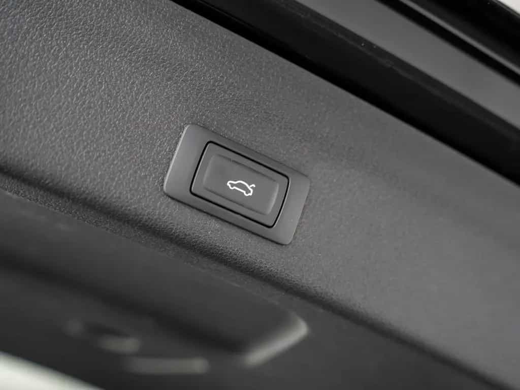 Audi A6 Avant 40 TDI 150(204) S tronic AHK Kam. Navi 12/2022-photo-28
