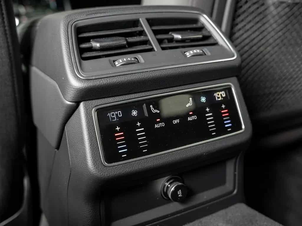 Audi A6 Avant 40 TDI 150(204) S tronic AHK Kam. Navi 12/2022-photo-8