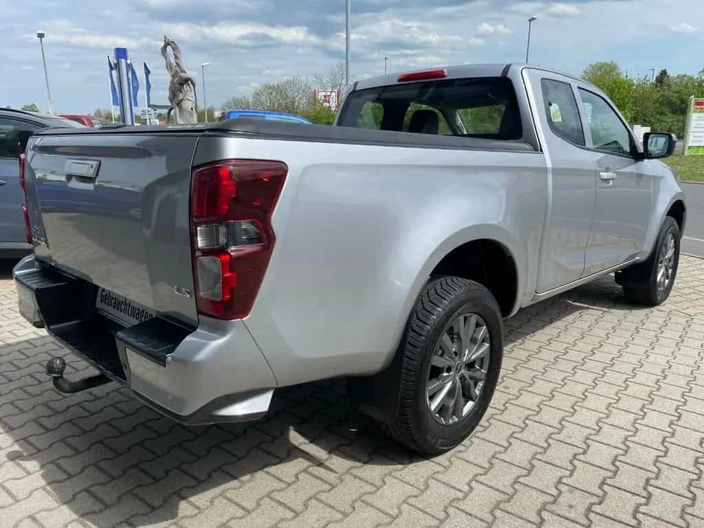 Isuzu D-Max 1.9 D Space Cab LS*MT 4x4*Klima*AHZV*Rollo 12/2022-photo-2