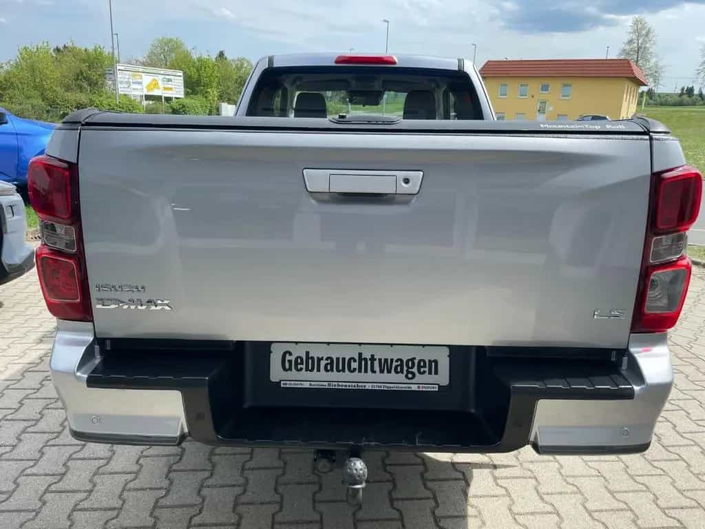 Isuzu D-Max 1.9 D Space Cab LS*MT 4x4*Klima*AHZV*Rollo 12/2022-photo-3