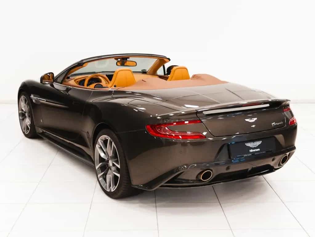 Aston Martin Vanquish Volante by Q 8-Speed 05/2015-photo-1