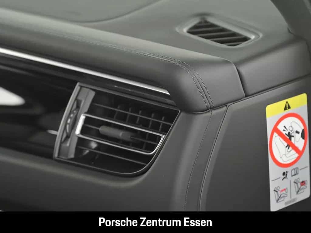 Porsche Macan / Panorama Dachsystem Sitzlüftung Memory S 06/2023-photo-19