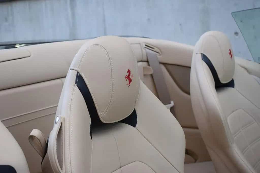 Ferrari California 3.9 V8 T *LEDLenkrad*Magneride*Kamera 09/2015-photo-20