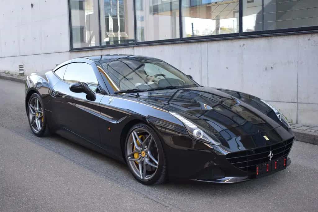 Ferrari California 3.9 V8 T *LEDLenkrad*Magneride*Kamera 09/2015-photo-5