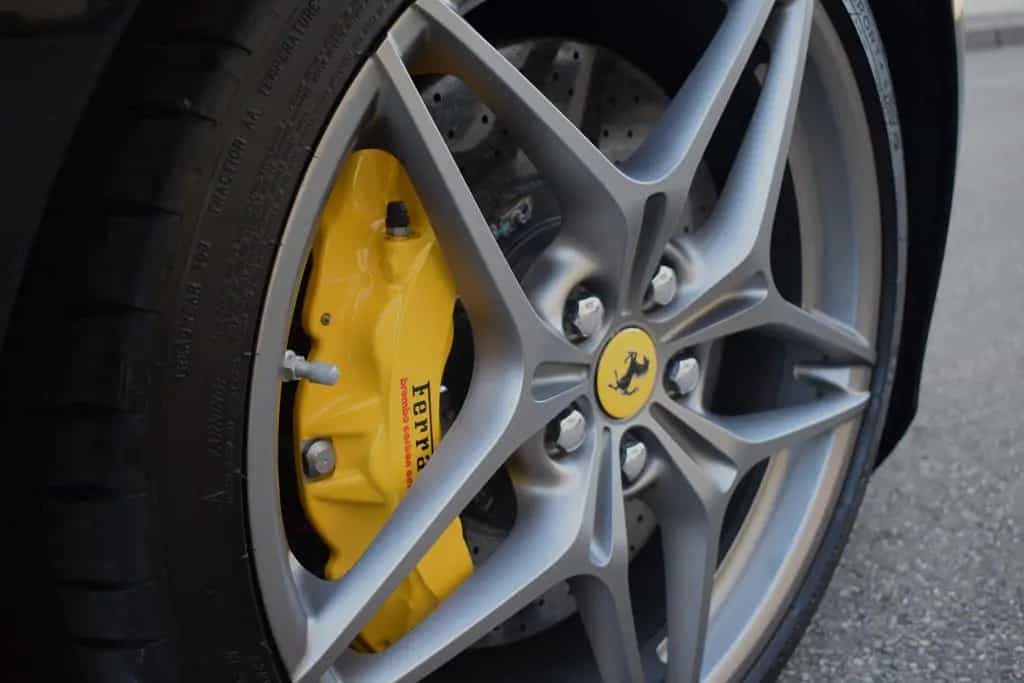 Ferrari California 3.9 V8 T *LEDLenkrad*Magneride*Kamera 09/2015-photo-6