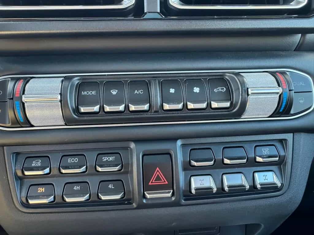 BAW 212 ZF 8GangAutomatik,Offroader,LED,Seilwinde,Leder null-photo-39