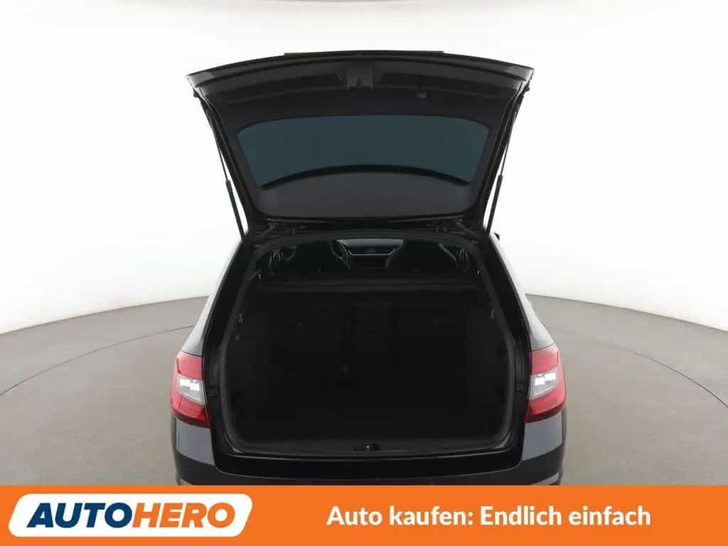 Skoda Octavia 2.0 TSI RS 245 Aut.*NAV*ACC*CAM*PDC*SHZ* 04/2020-photo-16