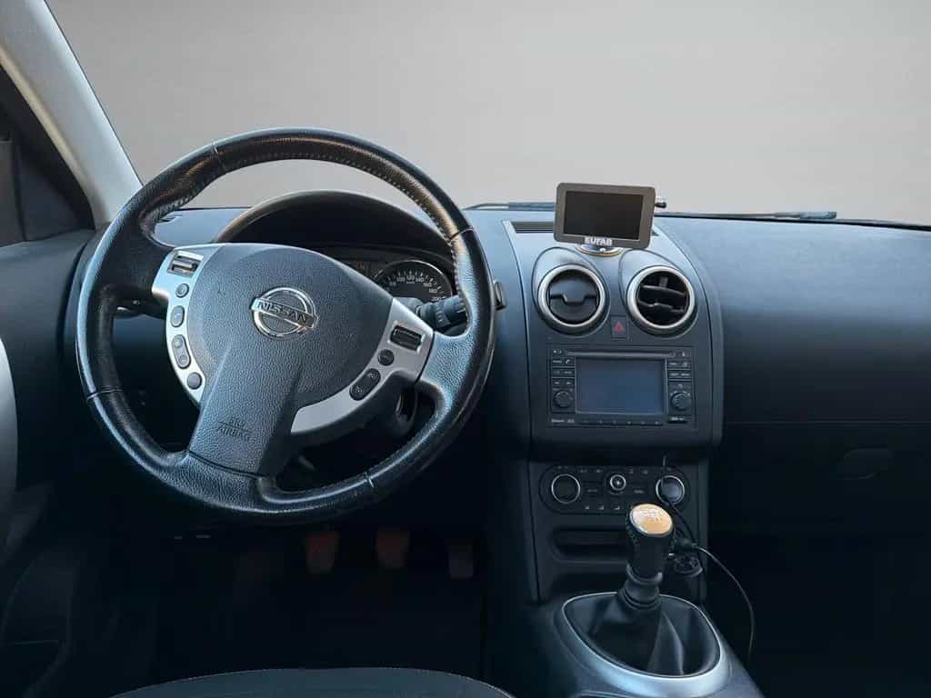 Nissan Qashqai Acenta 4X4 2.0 1.HAND*AHK*TEMPOMAT*KAMER 08/2011-photo-10