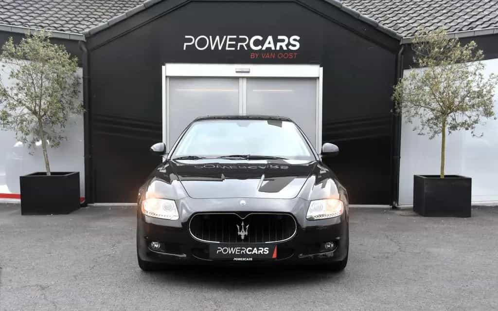 Maserati Quattroporte Sport GT S | Erste Hand | 05/2012-photo-2