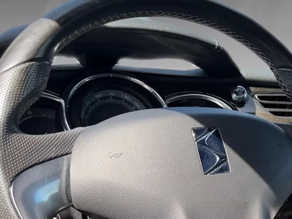 DS Automobiles DS3 PureTech 130 *Leder *Kamera 03/2016-photo-3