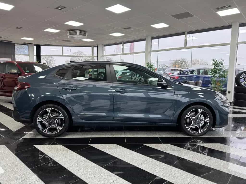 Hyundai i30 1.0 T-GDI"N Line"AUTOMATIK"KAMERA"SPUR ASS" 12/2021-photo-8
