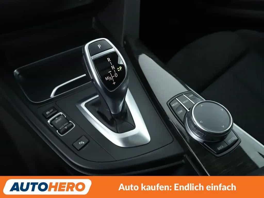 BMW 3 Series 330i GT M Sport Aut.*NAVI*HUD*CAM*LED*TEMPO* 07/2018-photo-22
