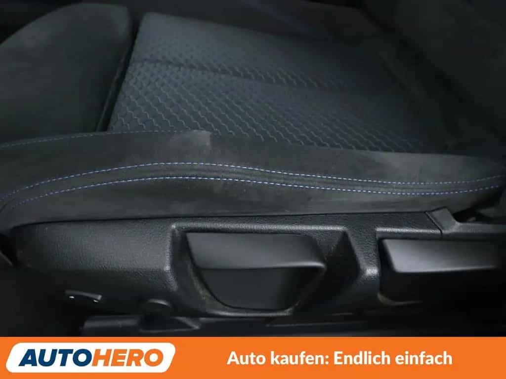 BMW 3 Series 330i GT M Sport Aut.*NAVI*HUD*CAM*LED*TEMPO* 07/2018-photo-25