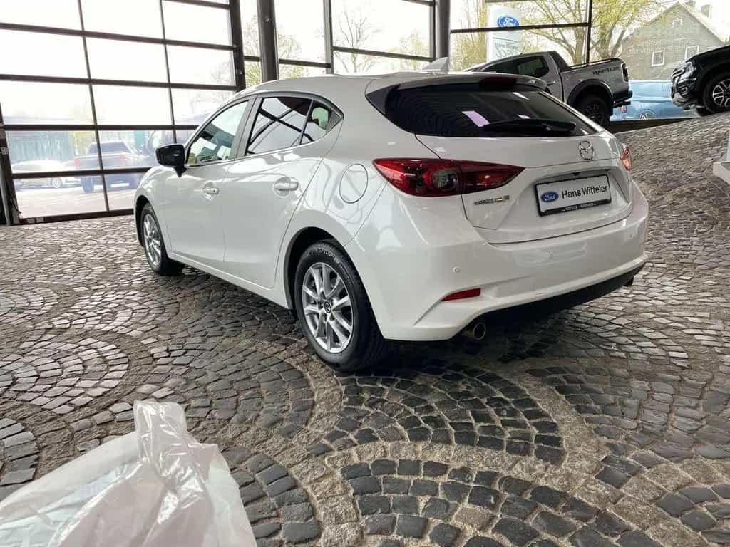 Mazda 3 Exclusive-Line/8-Fach/Winterpaket/Rückfahrkame 12/2018-photo-8