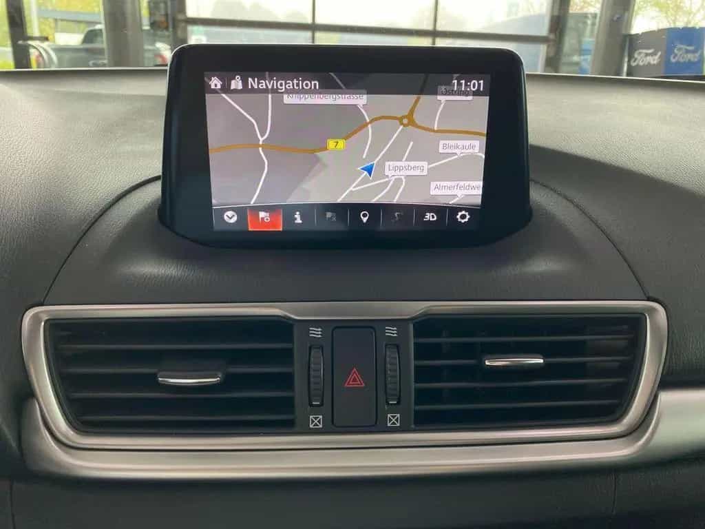 Mazda 3 Exclusive-Line/8-Fach/Winterpaket/Rückfahrkame 12/2018-photo-22
