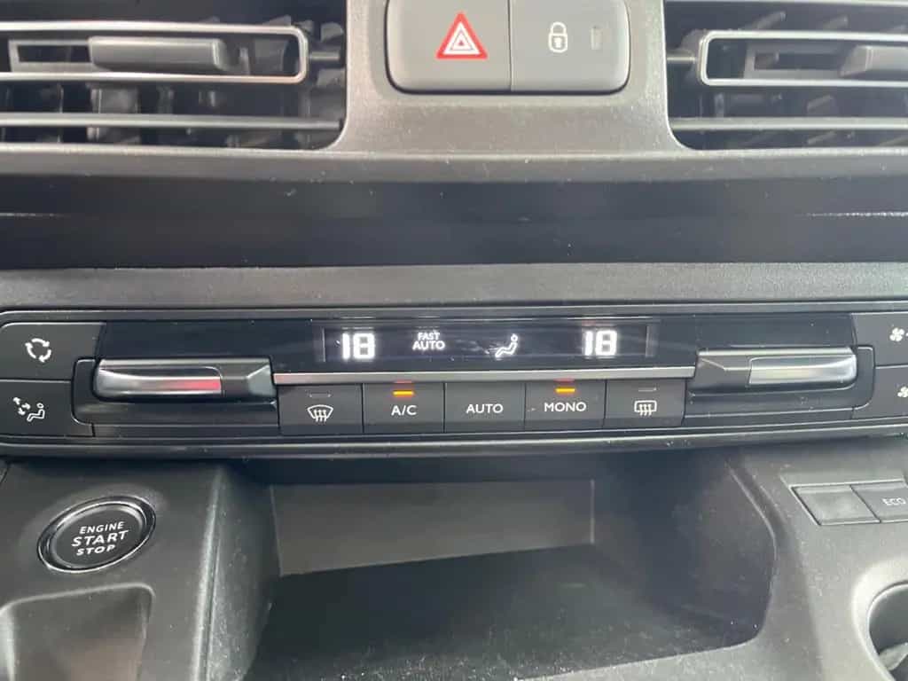 Toyota Proace City Verso 1.2 L1 Team *Pano*Rcam*ACC*PDC 03/2022-photo-27