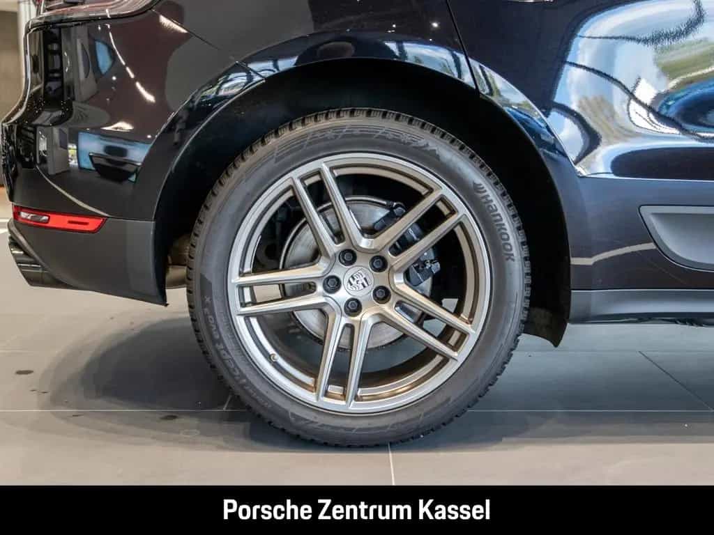 Porsche Macan Sportabgasanlage 20-Zoll Rückfahrkamera 01/2021-photo-13