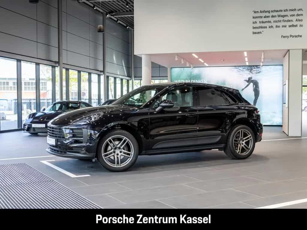 Porsche Macan Sportabgasanlage 20-Zoll Rückfahrkamera 01/2021-photo-26