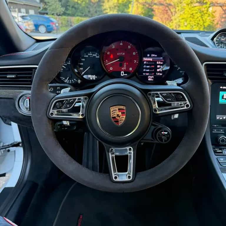 Porsche 991 II Carrera 4 GTS Cabrio 991.2 10/2017-photo-8