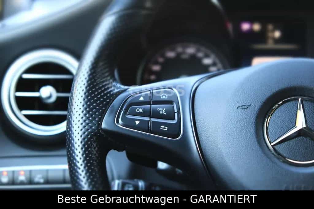 Mercedes-Benz GLC-Class 300 4MATIC Autom. "AMG"NIGHT"ACC"CAM" 01/2019-photo-24
