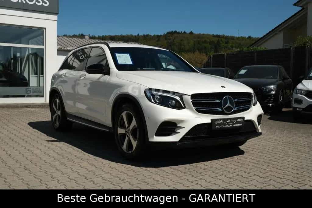Mercedes-Benz GLC-Class 300 4MATIC Autom. "AMG"NIGHT"ACC"CAM" 01/2019-photo-3