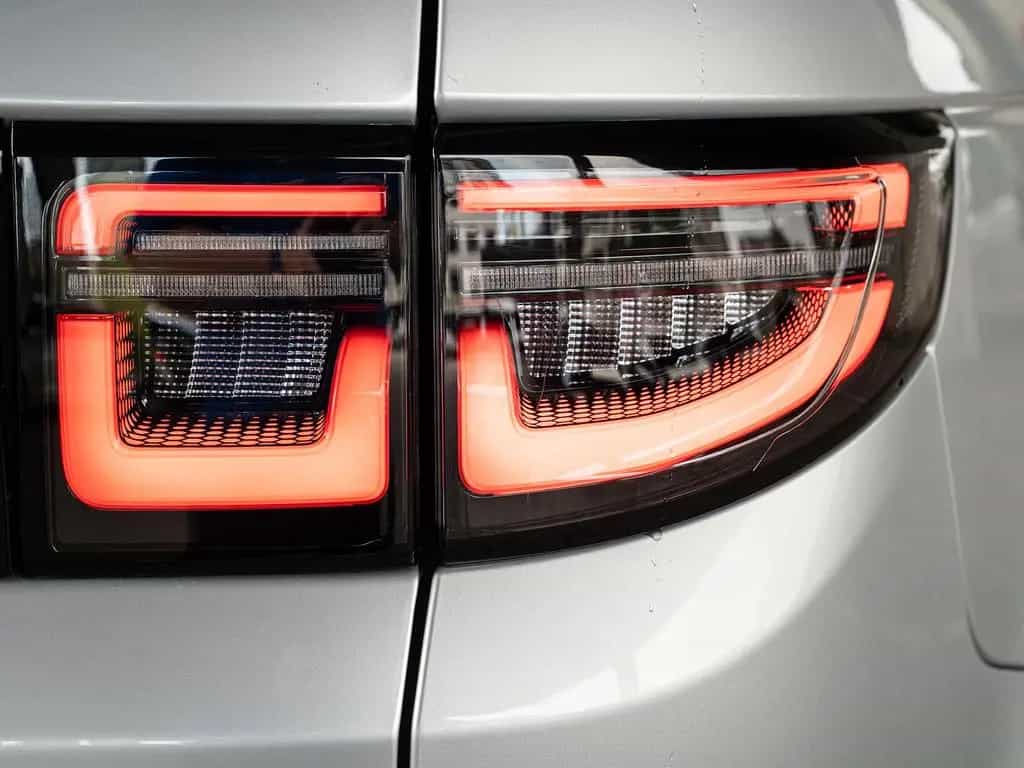 Land Rover R-DYNM S 2.0 TD4 163HP AWD A9 11/2023-photo-16