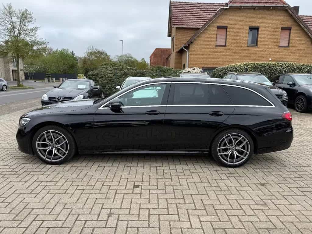 Mercedes-Benz E-Class d T, AMG Paket, LED, Kamera, 12/2022-photo-1