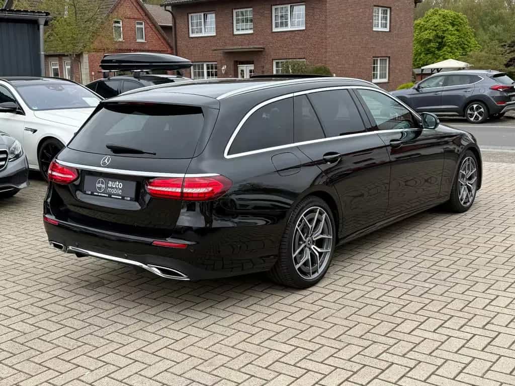 Mercedes-Benz E-Class d T, AMG Paket, LED, Kamera, 12/2022-photo-4