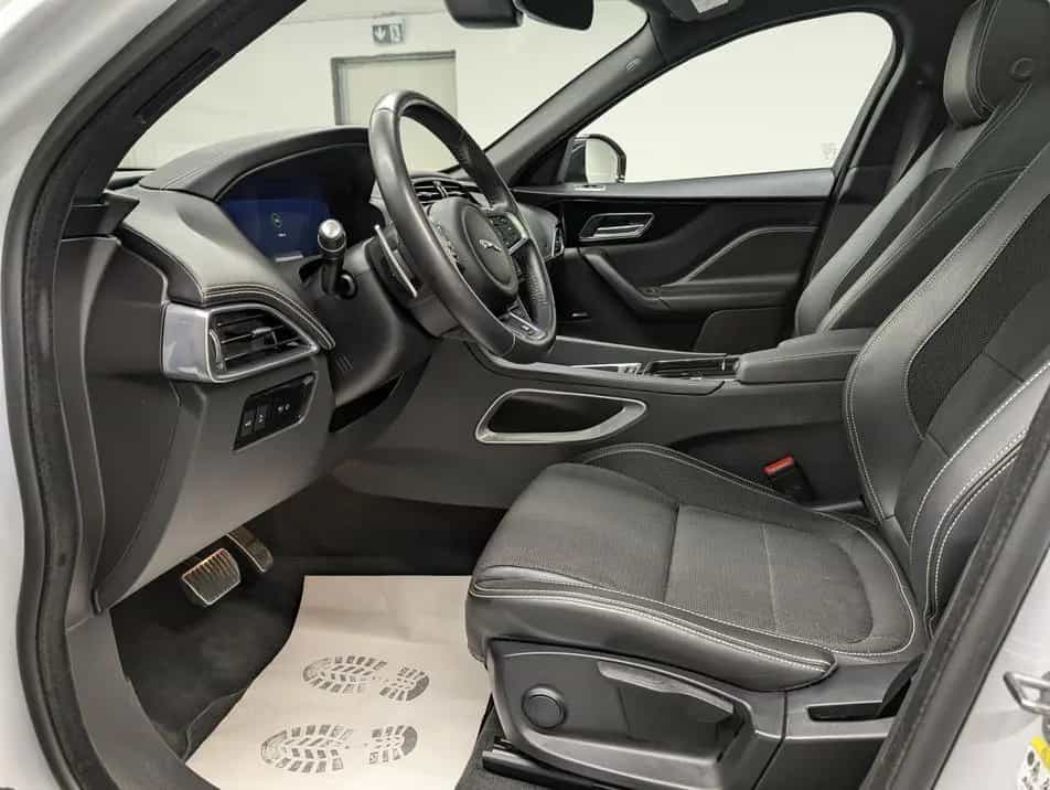 Jaguar F-Pace R-Sport AWD Navi/Pano/Meridian/Kam/19"LM 11/2019-photo-8