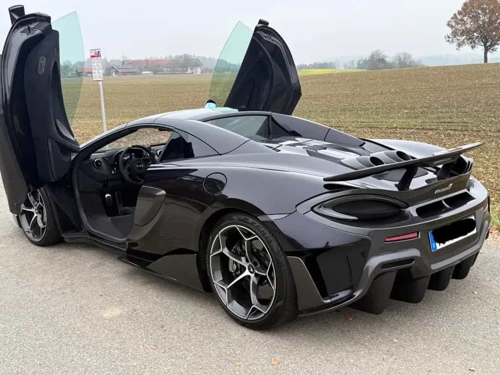 McLaren 600LT Spider/MSO Amethyst Black/P1/B&W/Lift 07/2020-photo-3