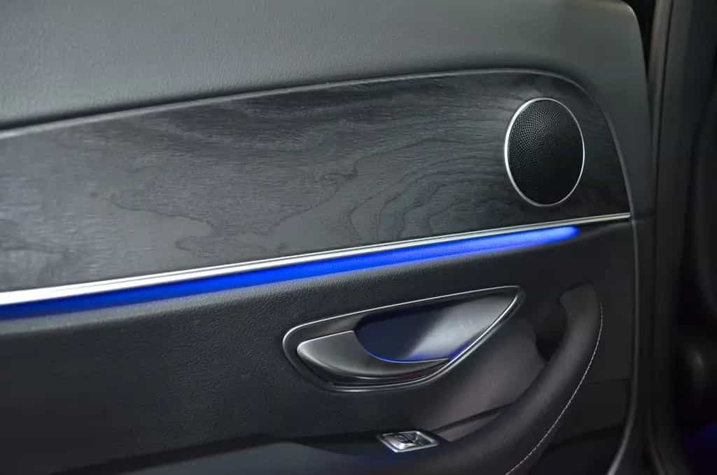 Mercedes-Benz E 450 9G 4M LIMO"PANO"DSTR+"360"WSCREEN"19"MBEAM 09/2019-photo-18