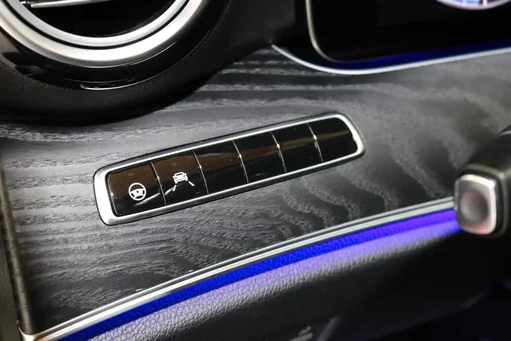 Mercedes-Benz E 450 9G 4M LIMO"PANO"DSTR+"360"WSCREEN"19"MBEAM 09/2019-photo-22