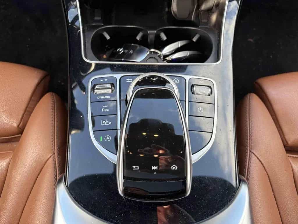 Mercedes-Benz C 300 C300d 4Matic AMG-Line Standhz+Pano+Burmester+HUD 08/2019-photo-10