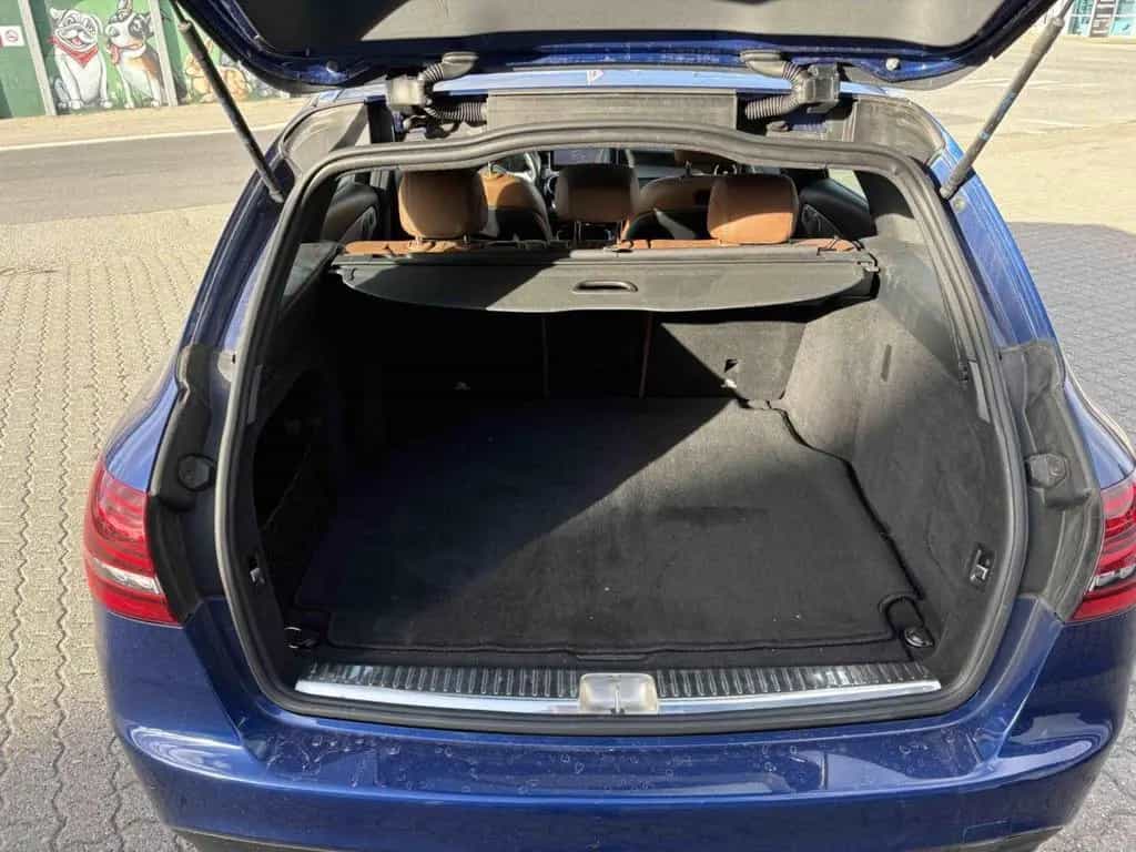 Mercedes-Benz C 300 C300d 4Matic AMG-Line Standhz+Pano+Burmester+HUD 08/2019-photo-14