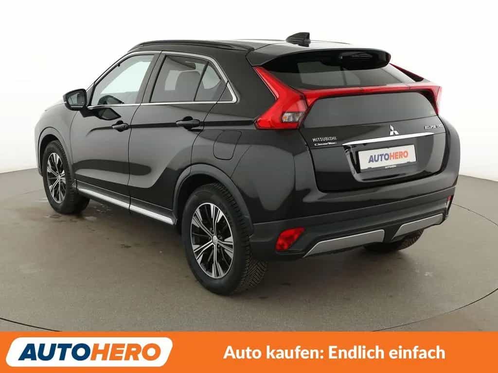 Mitsubishi Eclipse Cross 2.2 DI-D Top 4WD Aut.*NAVI*BiLED* 12/2019-photo-3