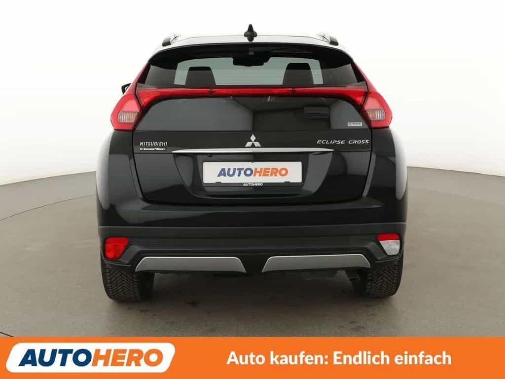 Mitsubishi Eclipse Cross 2.2 DI-D Top 4WD Aut.*NAVI*BiLED* 12/2019-photo-4