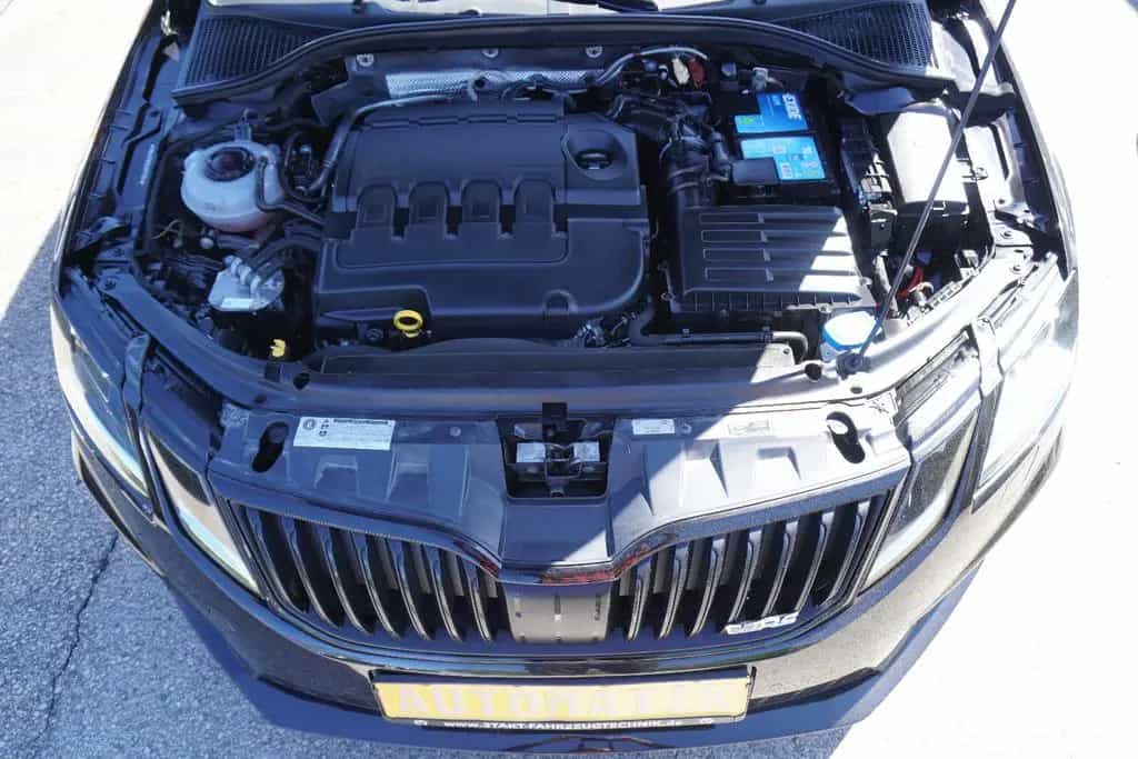 Skoda Octavia Combi RS 4x4 DSG*NAVI*LED*SEHR GEPFLEGT* 12/2019-photo-11
