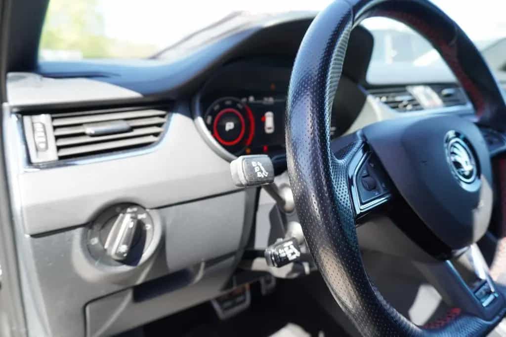 Skoda Octavia Combi RS 4x4 DSG*NAVI*LED*SEHR GEPFLEGT* 12/2019-photo-22
