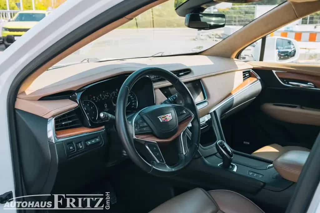 Cadillac XT5 Platinum AWD 3.6 V6 AT, 360° CAM, LED, Navi 10/2017-photo-10