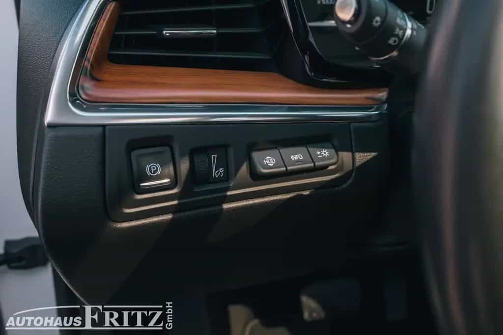 Cadillac XT5 Platinum AWD 3.6 V6 AT, 360° CAM, LED, Navi 10/2017-photo-16